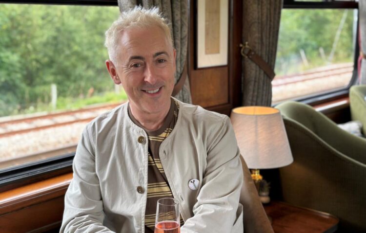 Scotland’s Poshest Train With Alan Cumming on SBS and SBS on Demand S1E1
