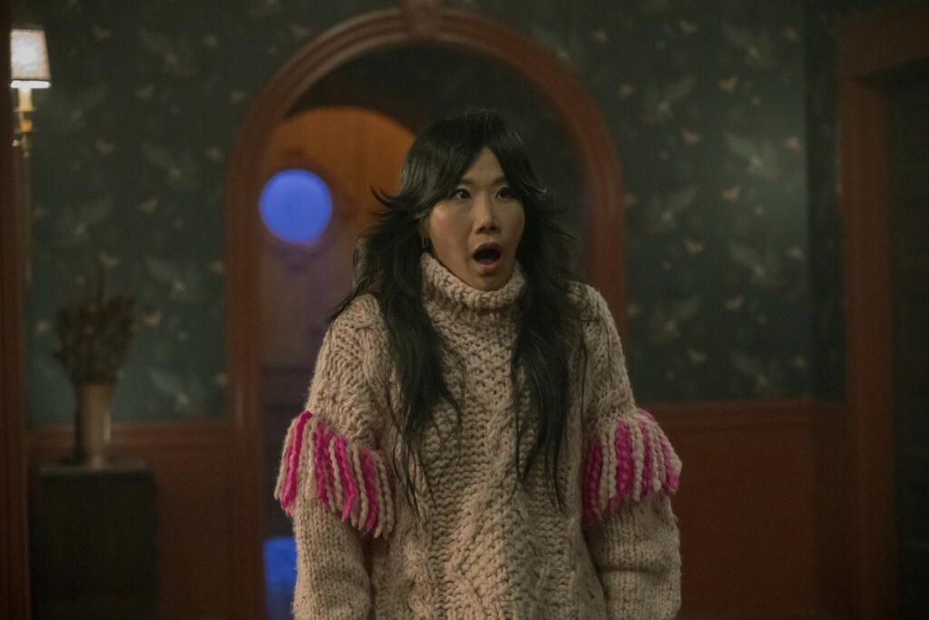 The Parenting on Binge with Lisa Kudrow trailer