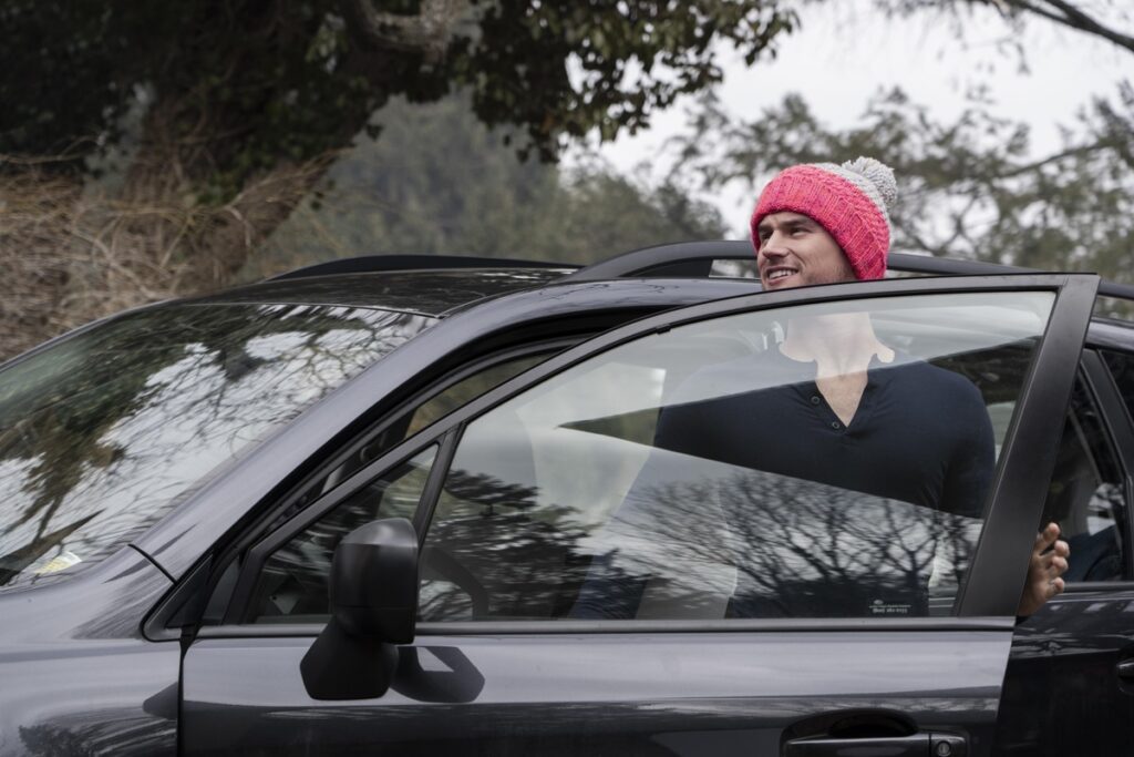 The Parenting on Binge with Lisa Kudrow trailer