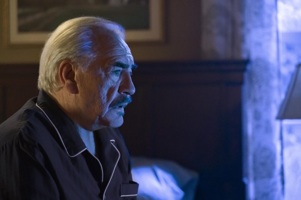 The Parenting on Binge with Lisa Kudrow trailer