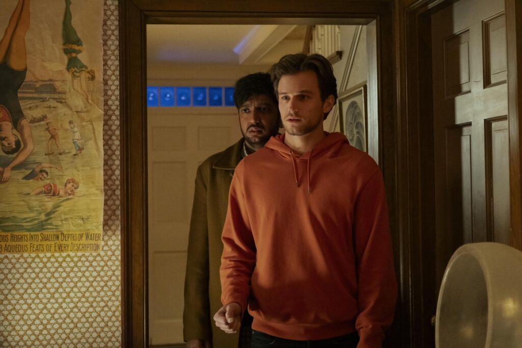 The Parenting on Binge with Lisa Kudrow trailer