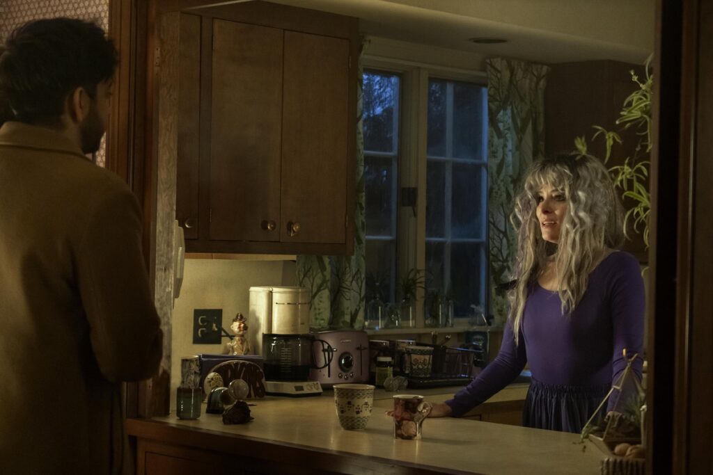 The Parenting on Binge with Lisa Kudrow trailer