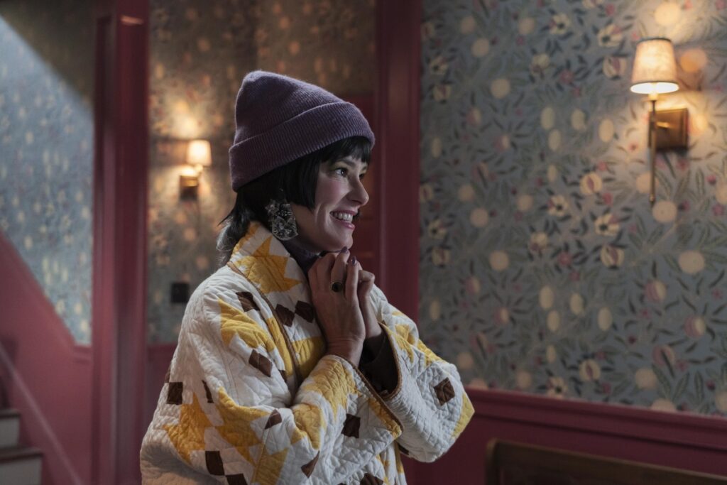 The Parenting on Binge with Lisa Kudrow trailer