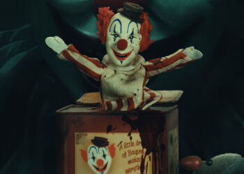 MOVIE | Clown in a Cornfield official trailer