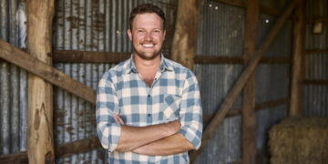 Farmer Wants A Wife on Channel 7 meet Farmer Corey