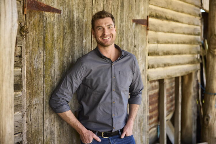 Farmer Wants A Wife on Channel 7 meet Farmer Thomas