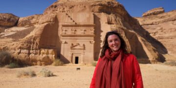 Bettany Hughes’ Lost Worlds: The Nabataeans on SBS and SBS on Demand S1E1