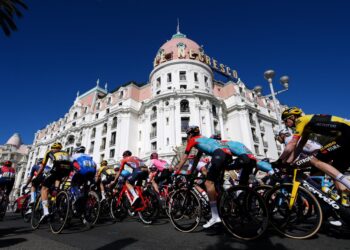 Paris-Nice Cycling on SBS and SBS on Demand
