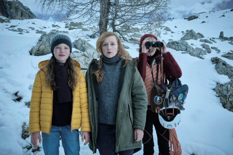 Snow on SBS and SBS on Demand S1E1