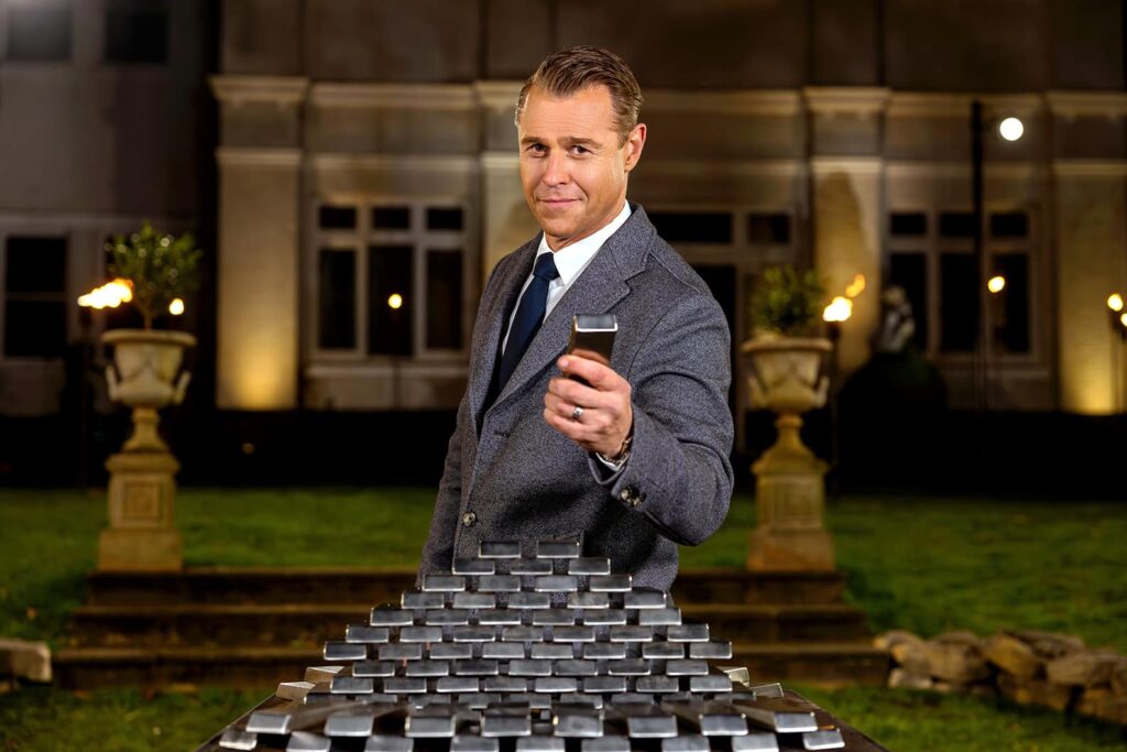 Podcast | Rodger Corser (The Floor)