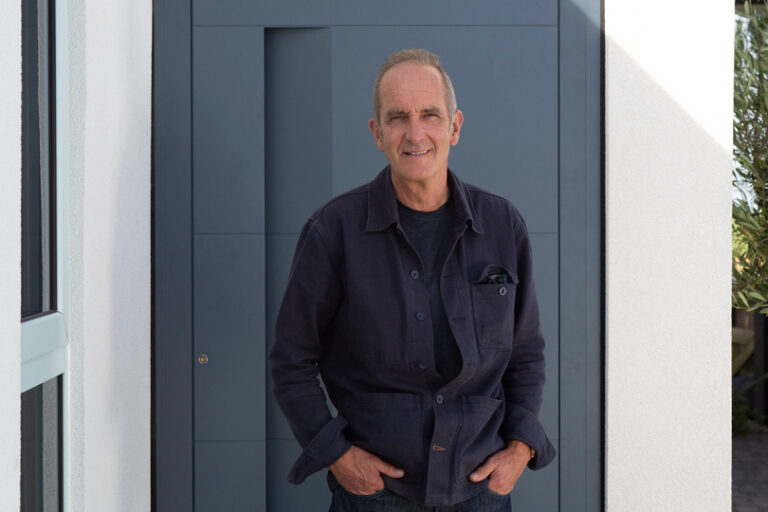 Grand Designs UK on ABC and ABC iview S22E1