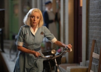 Call the Midwife on ABC and ABC iview S13E3 and S13E4