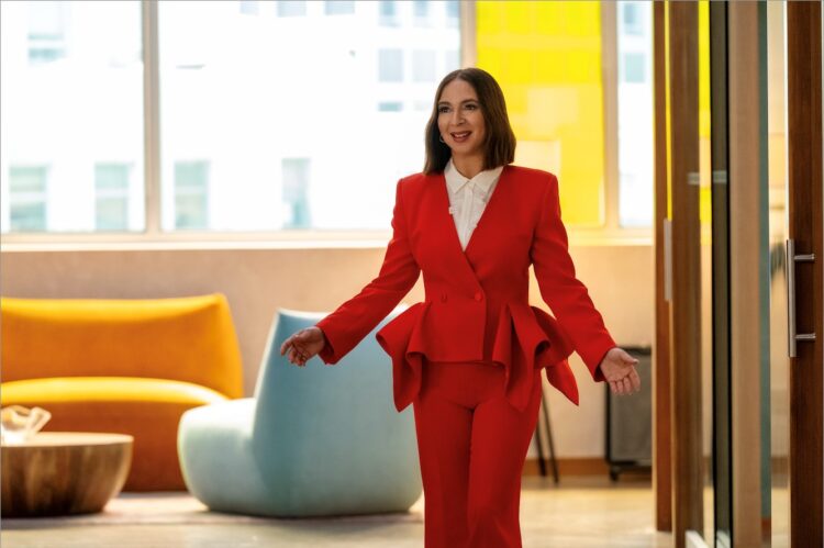 Loot on Apple TV+ season 3 for October