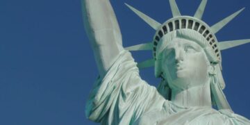 Statue Of Liberty: A French Giant on SBS and SBS on Demand
