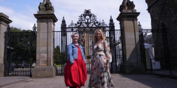 The Royals: A History of Scandals on SBS and SBS on Demand S2E1