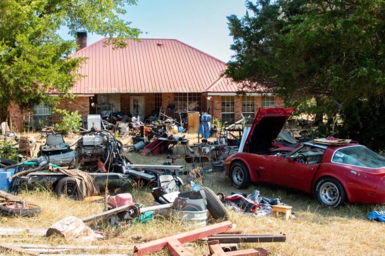 Hoarders on SBS Viceland and SBS on Demand S16E1 and S16E2