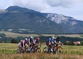 Pure Drama continues with the Tour de France Femmes avec Zwift on SBS Home of Cycling