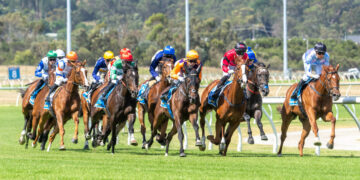 Racing Victoria and Foxtel Group saddle up for extended partnership