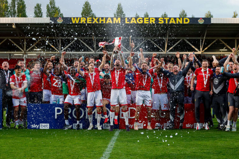 Wrexham Down Under live on Paramount+