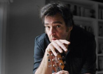 Australian Story on ABC and ABC iview profiles Alex Lloyd