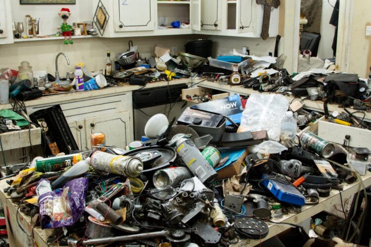 Hoarders on SBS Viceland and SBS on Demand S16E15