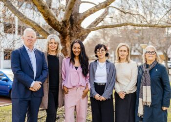 West Coast Visions serves up Prawn Curry Christmas