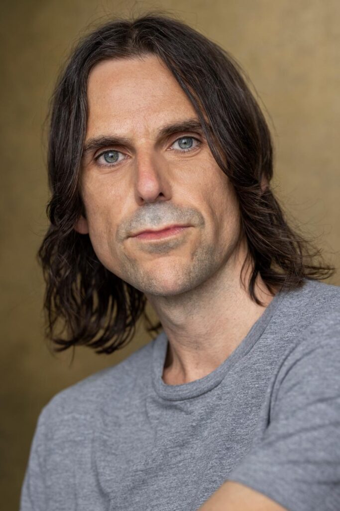 Hugo Weaving joins cast of thriller "Hold Still," as production kicks off in New Zealand