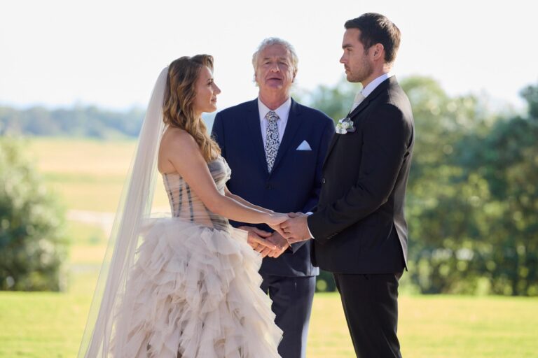 Home and Away on Channel 7 Who won’t survive the TV wedding of the year?