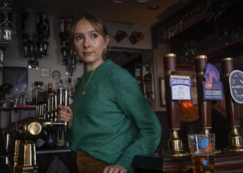 Code Of Silence on SBS and SBS on Demand S1E1