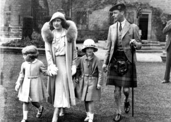 A Royal Residence: Glamis Castle on SBS and SBS on Demand S1E3