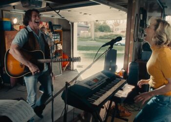 MOVIE | Song Sung Blue official trailer