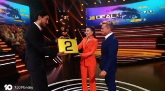Deal or No Deal on 10 with Mel Tracina