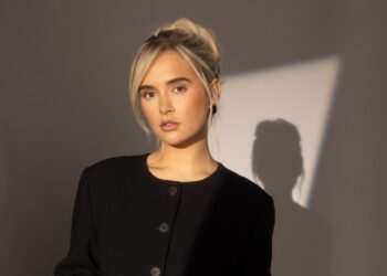 Molly-Mae: Behind It All on Prime Video trailer