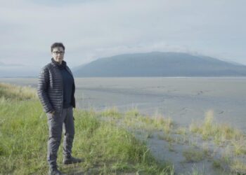 Sue Perkins: Into Alaska on SBS Viceland and SBS on Demand S1E1