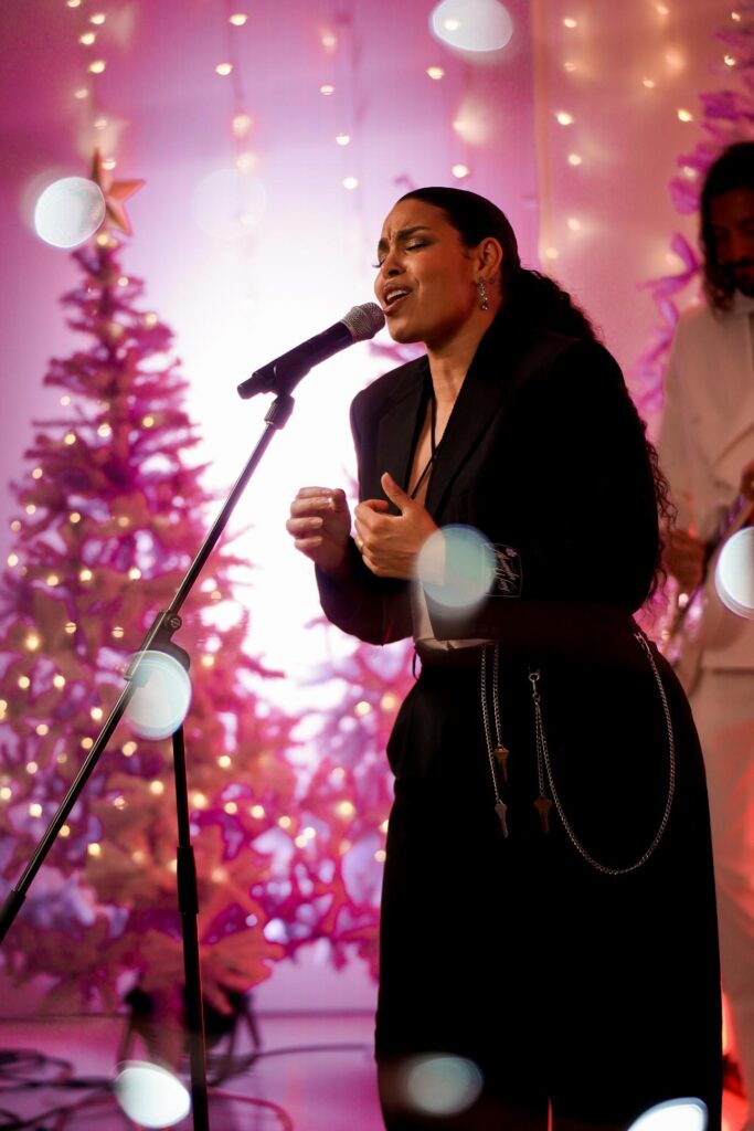 Delta's Christmas on Channel 9 more magical than ever