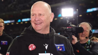 AFL coaching great Ken Hinkley joins Fox Footy