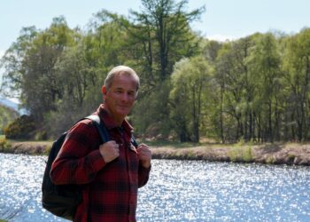 Robson Green: World’s Most Amazing Walks on SBS and SBS on Demand S1E3