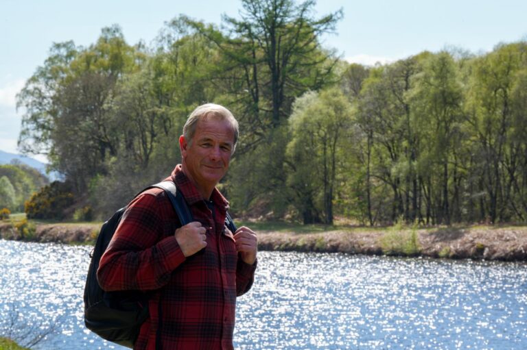 Robson Green: World’s Most Amazing Walks on SBS and SBS on Demand S1E3