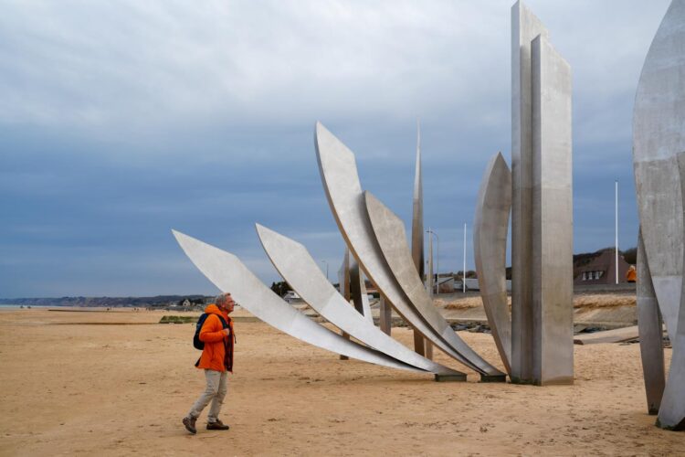 Robson Green: World’s Most Amazing Walks on SBS and SBS on Demand S1E4