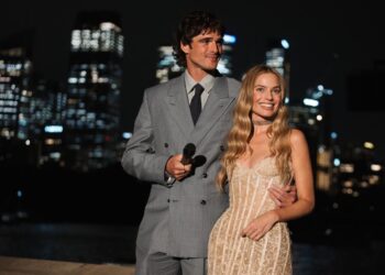 MOVIE | Wuthering Heights Margot Robbie and Jacob Elordi surprises sold out Westpac Open Air Cinema