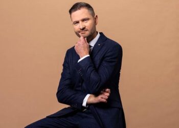 The Weekly with Charlie Pickering on ABC and ABC iview S12E6