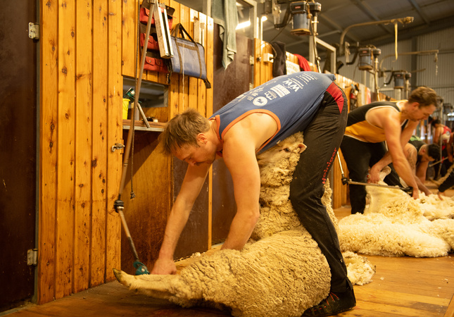 Back Roads on ABC and ABC iview S12E4