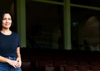 Mel McLaughlin speaks about her lung cancer diagnosis and life-saving surgery as she fights to raise awareness for the disease