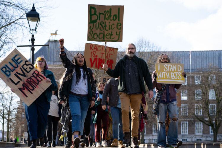 The Outlaws on ABC Entertains and ABC iview S1E3