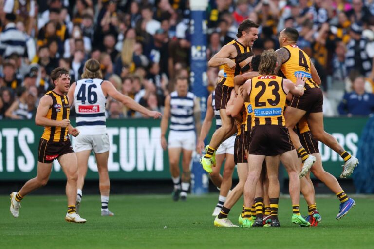 Ratings | A massive Easter of footy scores with fans