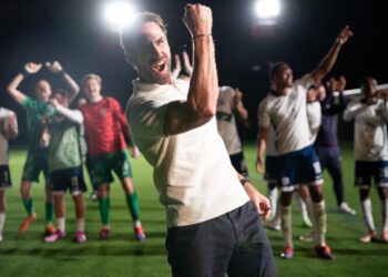 Dear England on Binge with Joseph Fiennes trailer