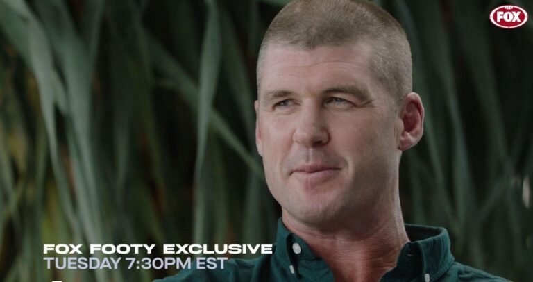 Jonathan Brown sits down exclusively with Garry Lyon for a Fox Footy special