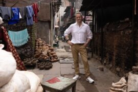 Alexander Armstrong In India on SBS and SBS on Demand S1E1