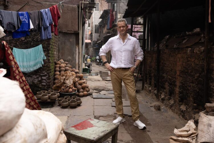 Alexander Armstrong In India on SBS and SBS on Demand S1E1