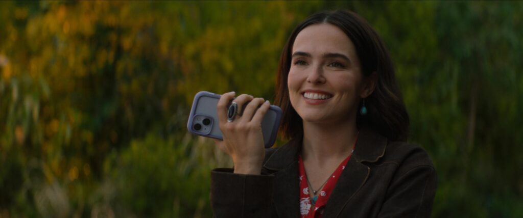 Voicemails for Isabelle on Netflix official trailer